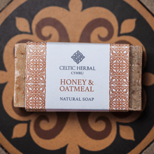 Load image into Gallery viewer, Celtic Herbal Honey & Oatmeal Soap 100g - Handmade Natural Soap Bar