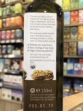 Load image into Gallery viewer, Clearspring Default Organic Walnut Oil 250g