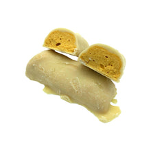Load image into Gallery viewer, White Easter Egg &amp; White Bunnycomb Crunch Bar 185g
