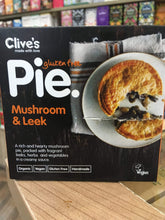 Load image into Gallery viewer, Clives Organic Pie Mushroom &amp; Leek Vegan
